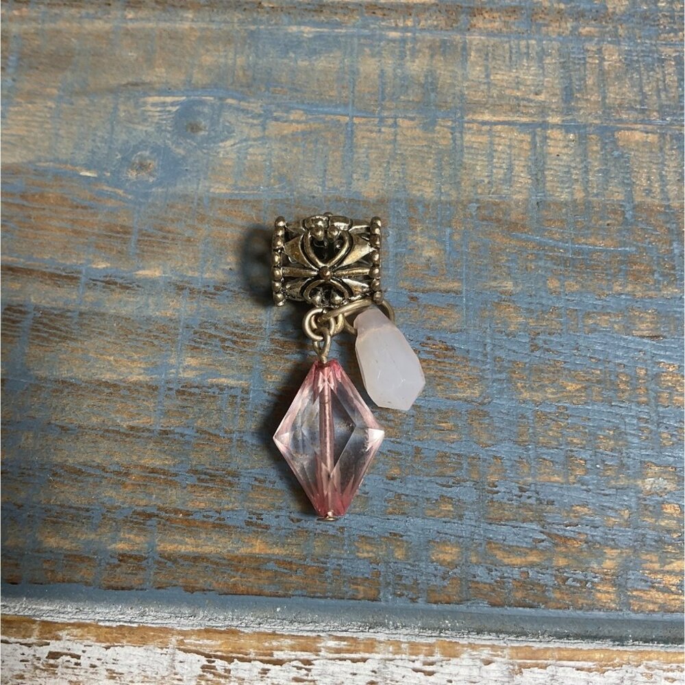 Decorative Metal Bead With Pink & White Crystal Charms Pendant